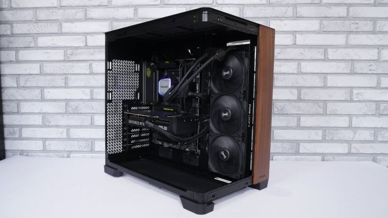 11209-30-antec-c8-curve-wood-full-tower-chassis-review-full.jpg